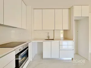 Prodej bytu 3+kk, Villamartín, Španělsko, 93 m2