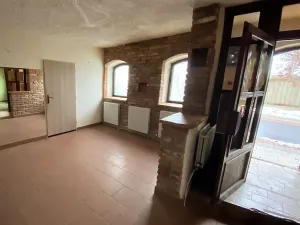 Prodej komerční nemovitosti, Dobšice, Vilová, 467 m2