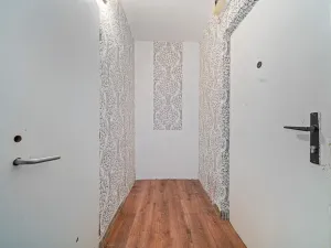 Prodej bytu 1+1, Hradec Králové, Vachkova, 27 m2