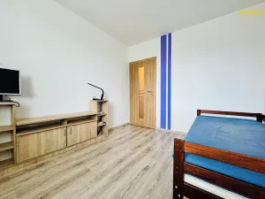 Prodej bytu 2+1, Třebíč, Modřínová, 56 m2