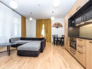 Pronájem bytu 2+kk, Praha, Tyršova, 56 m2