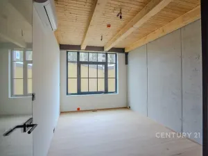 Prodej kanceláře, Praha - Vysočany, Kolbenova, 176 m2