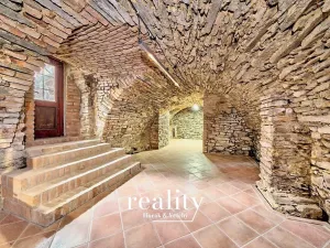 Pronájem obchodního prostoru, Znojmo, Horní Česká, 168 m2