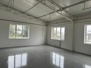 Pronájem skladu, Ostrov, 130 m2