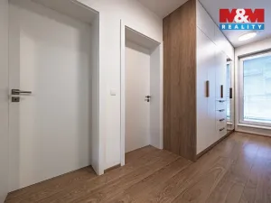 Prodej bytu 3+kk, Praha - Hrdlořezy, Mezilehlá, 70 m2