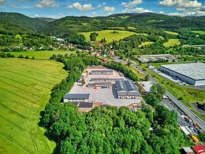 Pronájem skladu, Ostrov, 330 m2