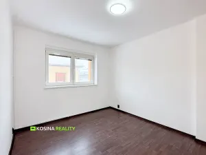 Prodej bytu 1+1, Božičany, 39 m2