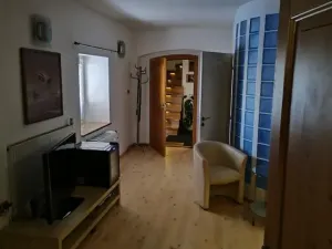 Prodej vícegeneračního domu, Hýskov, Prostřední, 330 m2