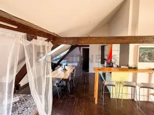 Pronájem půdního prostoru, Praha - Smíchov, Staropramenná, 100 m2