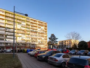 Prodej bytu 3+kk, Opava, Holasická, 65 m2