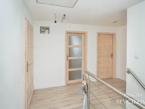 Prodej rodinného domu, Nechanice, 180 m2