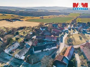 Prodej rodinného domu, Spálené Poříčí - Struhaře, 225 m2