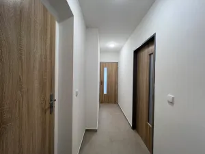 Pronájem bytu 2+kk, Hořesedly, 38 m2