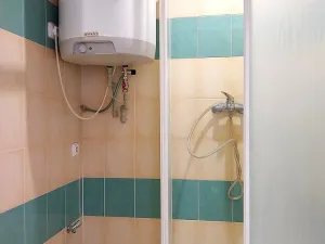 Pronájem bytu 1+1, Roudnice nad Labem, Alej 17. listopadu, 28 m2