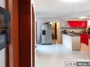 Prodej rodinného domu, Mělník, 136 m2