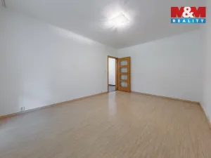 Prodej bytu 3+1, Karlovy Vary - Rybáře, U Koupaliště, 84 m2