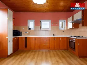 Prodej rodinného domu, Ostrava - Kunčičky, Pernerova, 309 m2