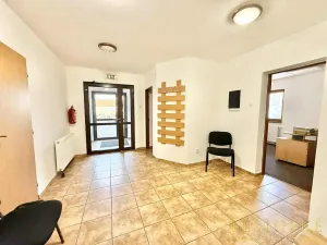 Pronájem kanceláře, Český Těšín, Tovární, 17 m2