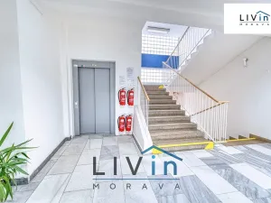 Pronájem kanceláře, Olomouc, Karolíny Světlé, 68 m2