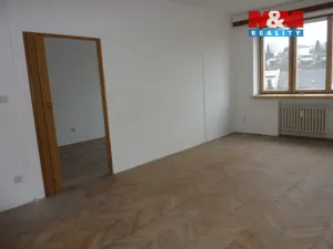 Pronájem bytu 1+1, Hronov, Husova, 63 m2