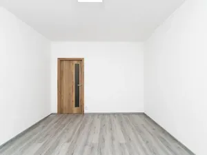 Prodej bytu 3+1, Ostrava, náměstí Antonie Bejdové, 73 m2