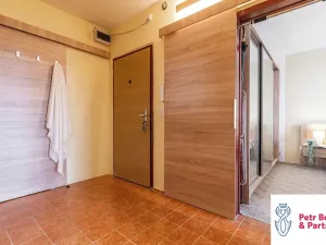 Prodej bytu 3+1, Libčice nad Vltavou, Pod Saharou, 62 m2