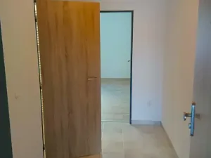 Pronájem bytu 2+kk, Kamenný Újezd, 5. května, 43 m2