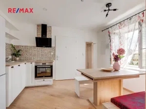 Prodej rodinného domu, Praha - Malešice, Bakalářská, 320 m2