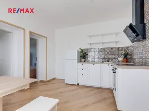 Prodej rodinného domu, Praha - Malešice, Bakalářská, 320 m2