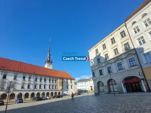 Prodej bytu 2+kk, Olomouc, Dolní náměstí, 61 m2