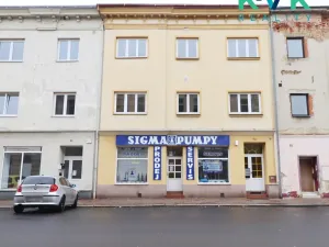 Pronájem bytu 2+1, Sokolov, Nádražní, 52 m2