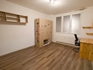 Prodej bytu 3+1, Horšovský Týn, Sylvánova, 71 m2