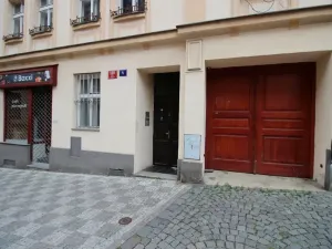 Pronájem skladu, Praha - Nusle, Mojmírova, 165 m2