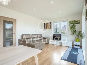 Prodej rodinného domu, Kostelec nad Labem, Květná, 84 m2