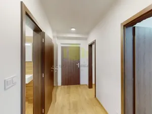 Pronájem bytu 2+kk, Olomouc, Topolová, 55 m2