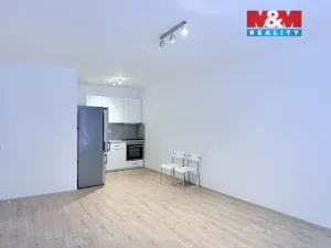 Pronájem bytu 2+kk, Praha - Prosek, Čakovická, 55 m2