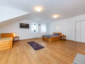 Prodej rodinného domu, Křížkový Újezdec, 228 m2