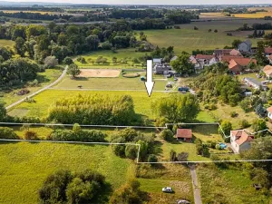 Prodej pozemku pro bydlení, Uhersko, 3765 m2