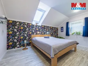 Prodej rodinného domu, Chomutov, Jarní, 190 m2