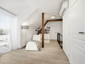 Prodej rodinného domu, Skvrňov, 288 m2