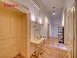 Prodej bytu 3+1, Praha - Smíchov, Janáčkovo nábřeží, 115 m2