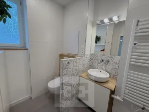 Pronájem bytu 2+1, České Budějovice, Heydukova, 70 m2