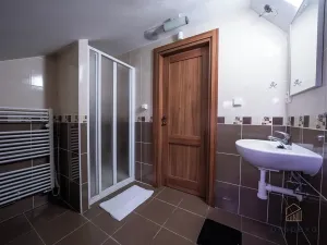 Prodej rodinného domu, Chlum u Třeboně, 462 m2