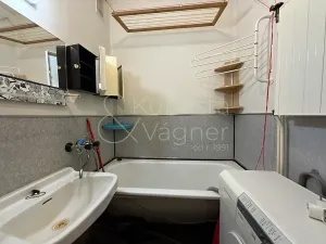 Prodej bytu 3+1, Chrudim, Sladkovského, 62 m2