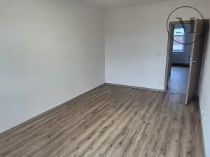 Pronájem bytu 1+1, České Budějovice, Novohradská, 33 m2