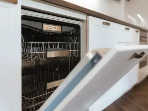 Prodej bytu 2+kk, Horní Planá, Náměstí, 47 m2