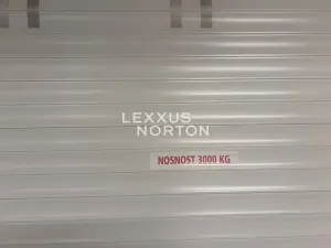 Pronájem garážového stání, Praha - Košíře, Tůmova, 15 m2