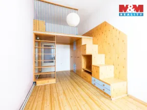 Prodej bytu 2+1, Holešov, nám. Svobody, 60 m2