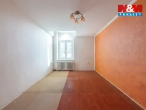 Prodej bytu 2+1, Holešov, nám. Svobody, 60 m2