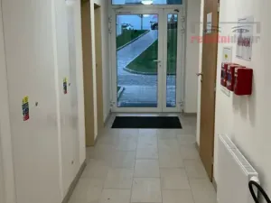 Pronájem bytu 1+kk, Brno, Křepelčí, 39 m2